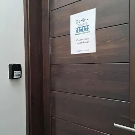 The Queen Freddy Penthouse Apartment