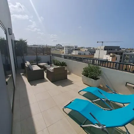 The Queen Freddy Penthouse Ta Xbiex