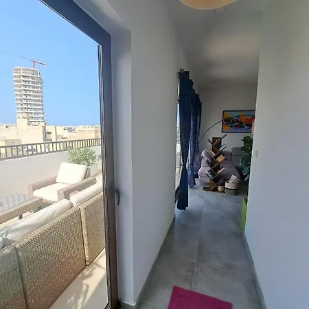 The Queen Freddy Penthouse *