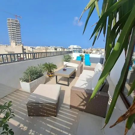 The Queen Freddy Penthouse Appartement *