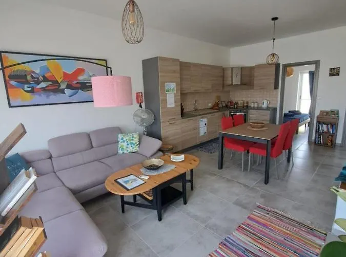 The Queen Freddy Penthouse *